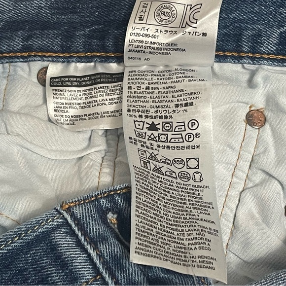 Levi's Jeans 501 CT Button Fly with Leather Patch - Picture 12 of 12